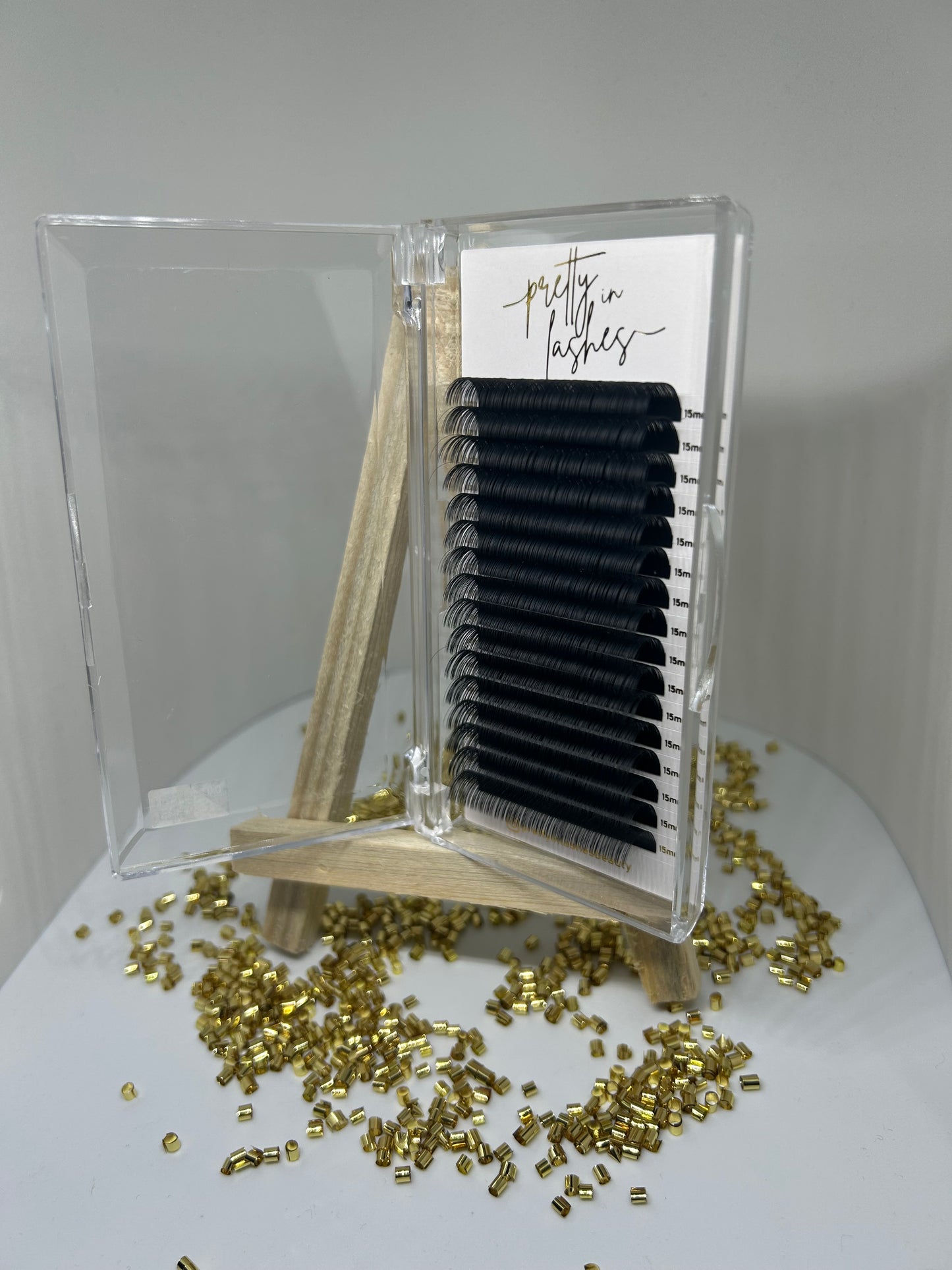 Velvet volume tray