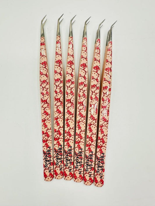 Hello kitty isolation tweezer 💖